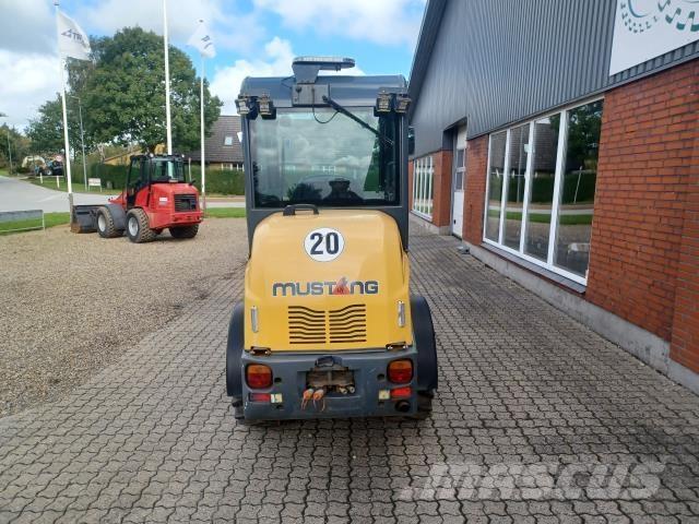 Mustang AL506 Мини товарачи