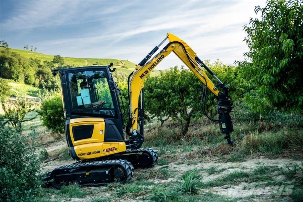 New Holland E25D Мини екскаватори < 7 т