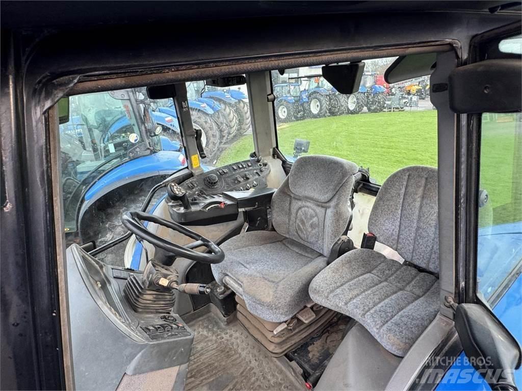 New Holland T7550 Трактори