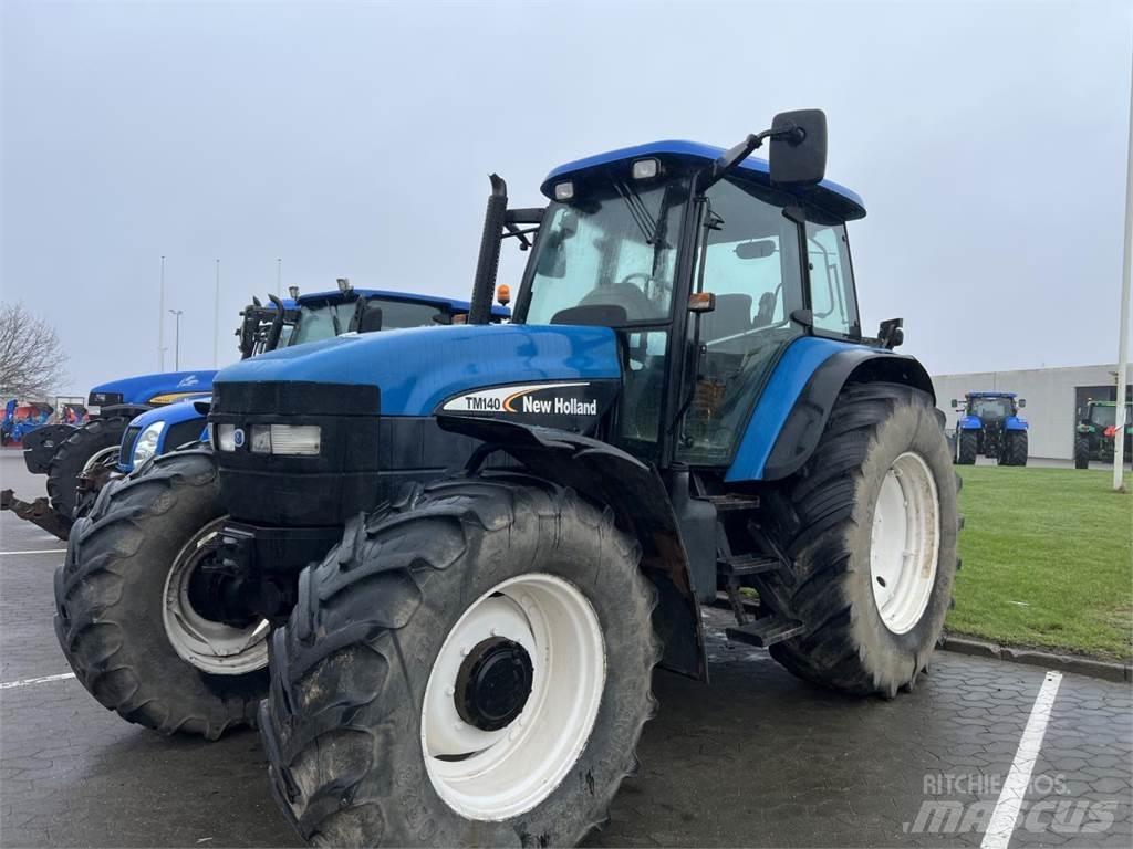 New Holland TM140 Трактори