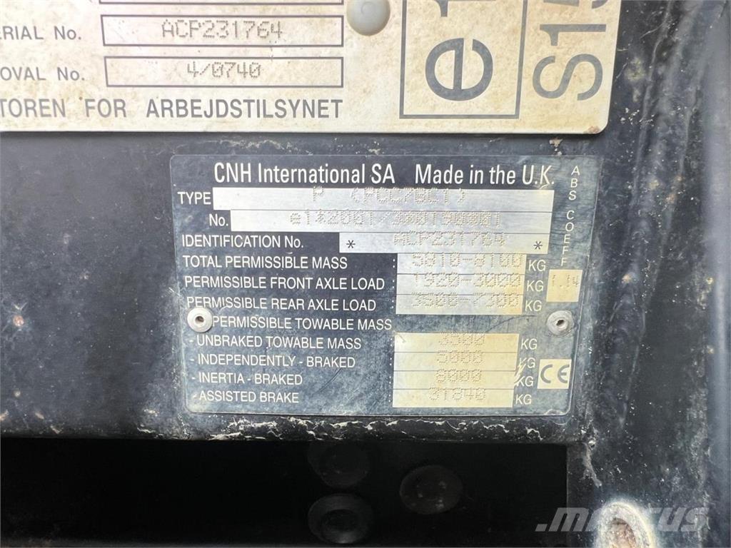 New Holland TS115A Трактори