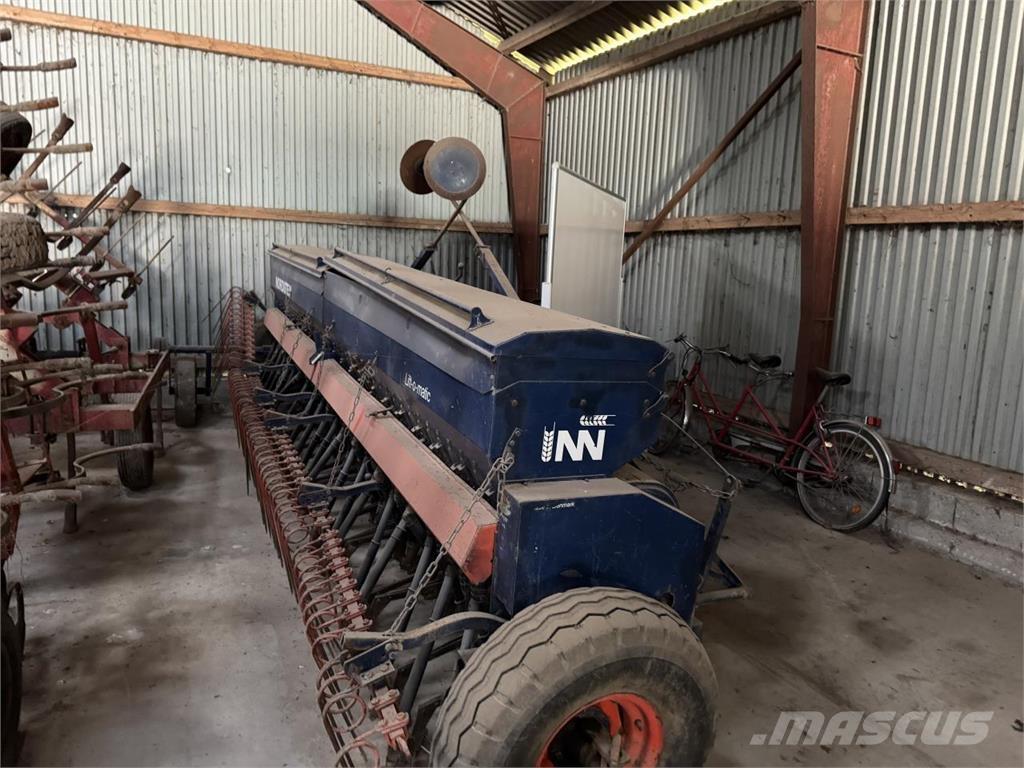 Nordsten 5 M CLF Редосеялки