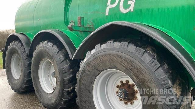 Samson PG 25 Цистерни за цимент