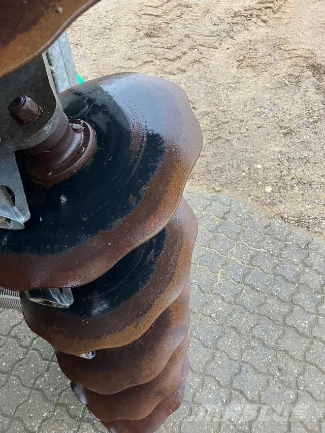 Samson SD II 700 Пръскачки на торове