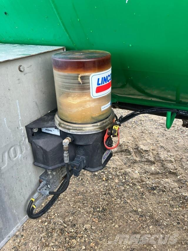 Samson SG 23 Цистерни за цимент