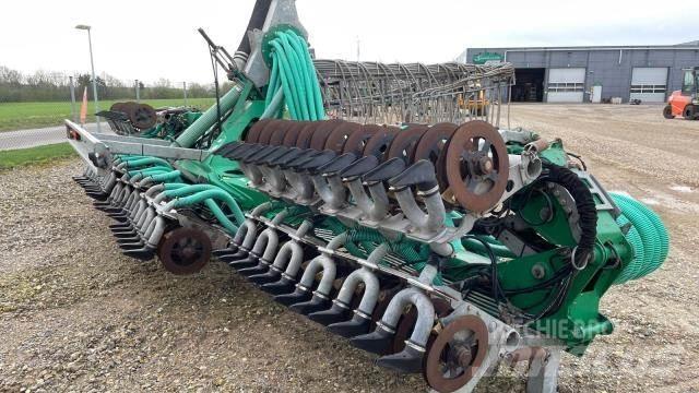 Samson TD 12 Пръскачки на торове