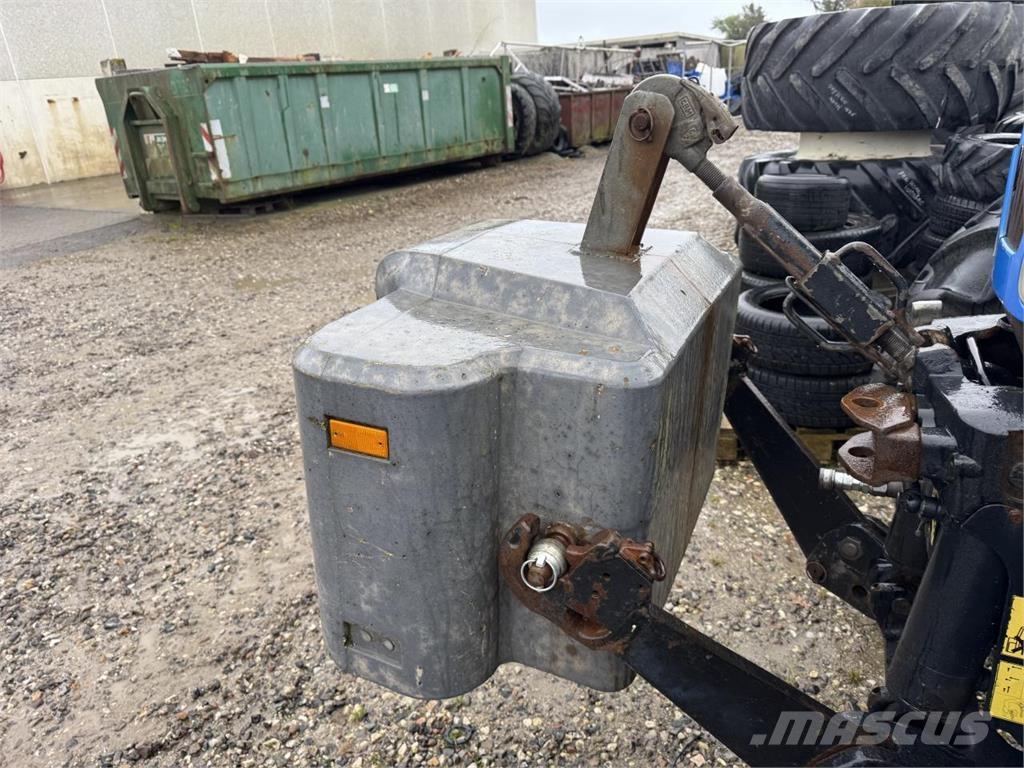  Suer 700 KG Предни тежести
