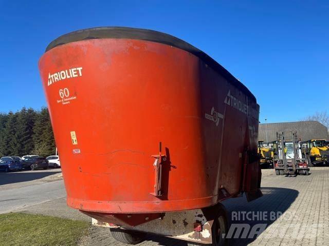 Trioliet 2400 L Фуражни платформи