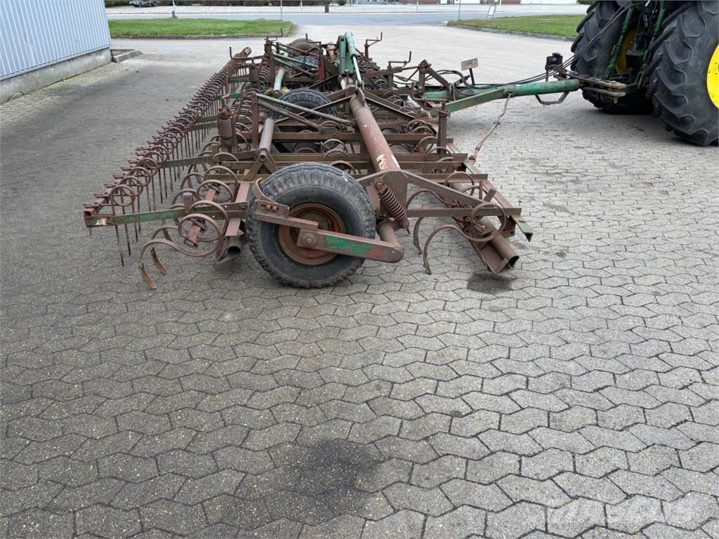 Wiberg E950 Брани