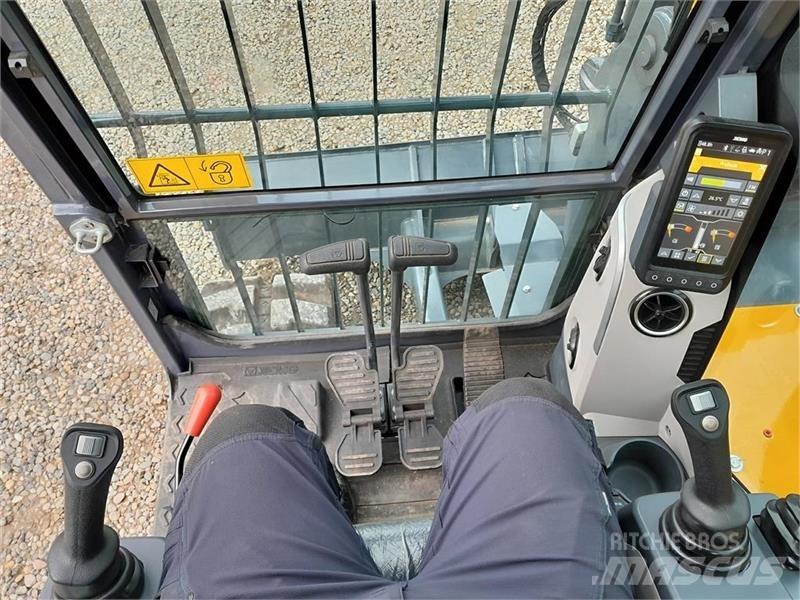 XCMG XE80E Верижен екскаватор