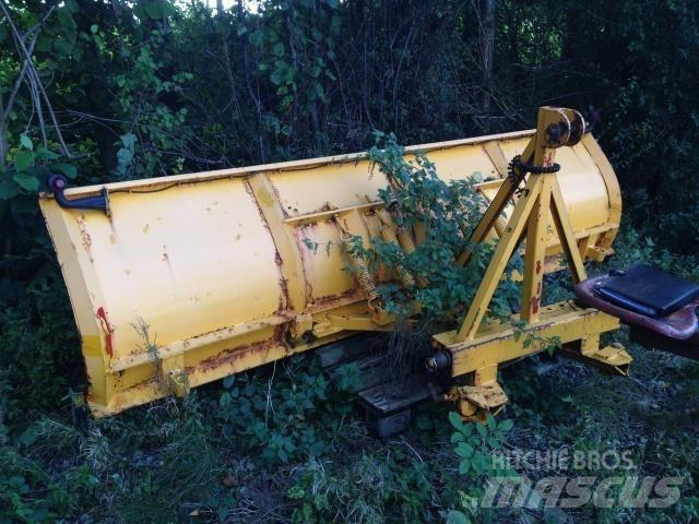  - - - 2.5 MTR Снегочистачки