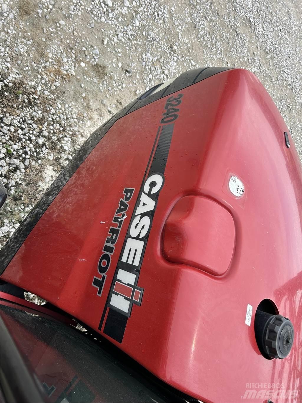 Case IH 3240 Прикачни пръскачки
