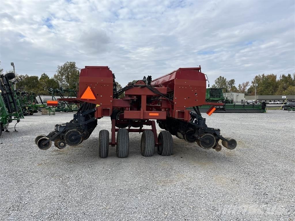 Case IH 5500 Редосеялки
