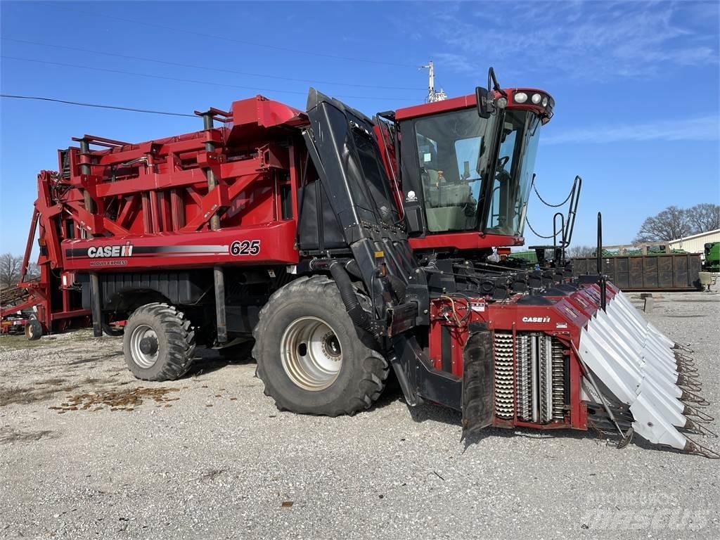 Case IH 625 Друга техника за жънене