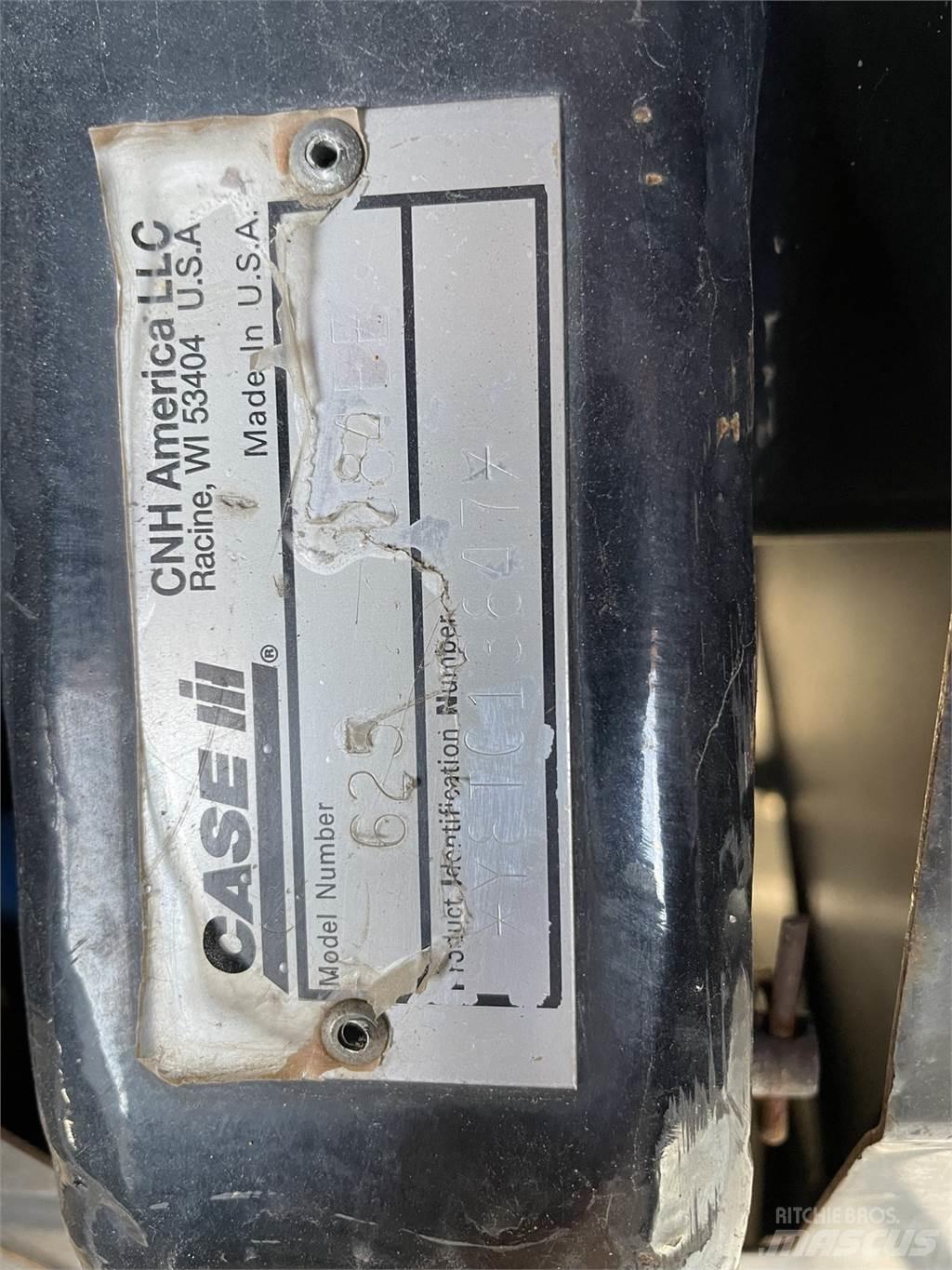 Case IH 625 Друга техника за жънене