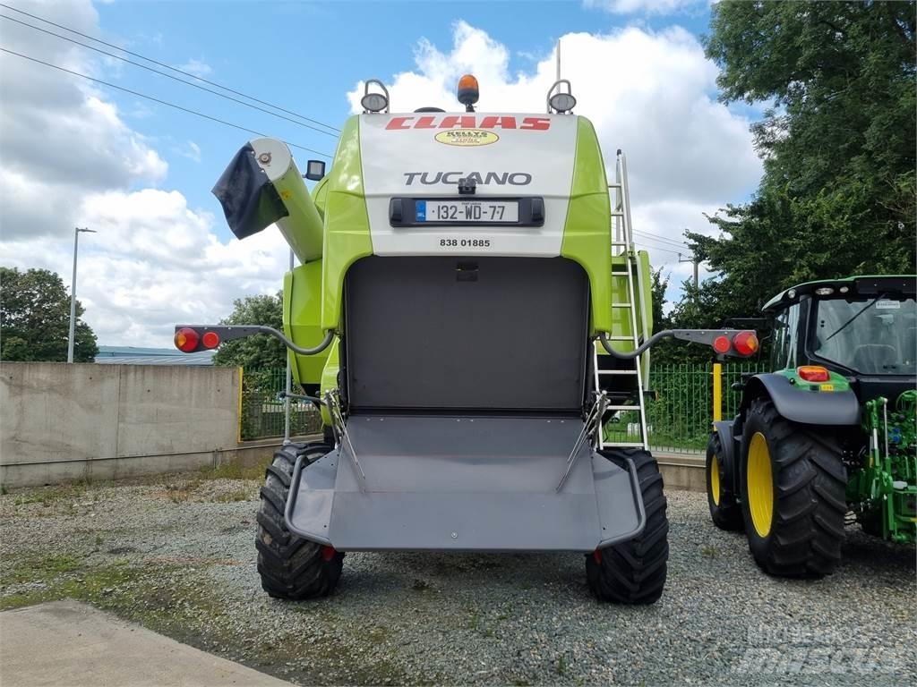 CLAAS 430 Tucano Комбайни