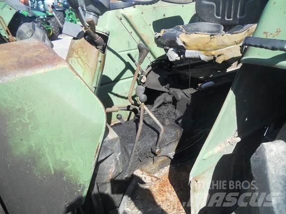 Fendt 104S Трактори