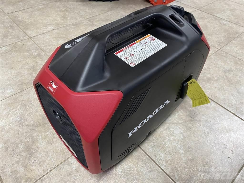 Honda EU3200I Осветителни кули