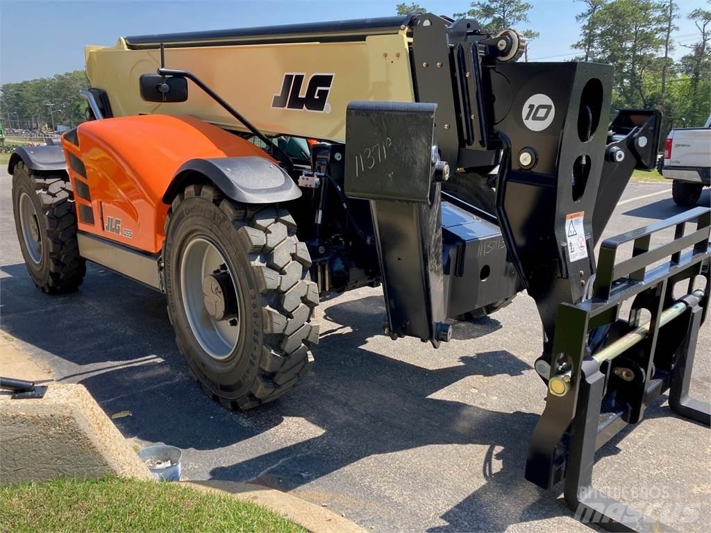 JLG 1055 Телескопични товарачи