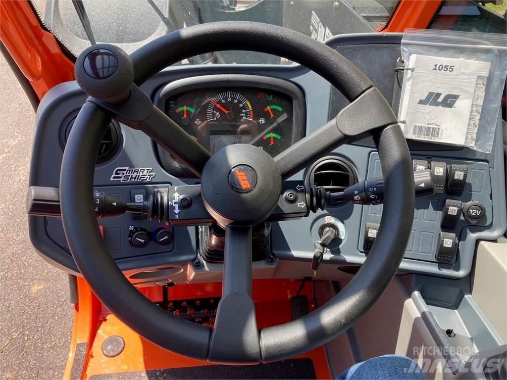 JLG 1055 Телескопични товарачи