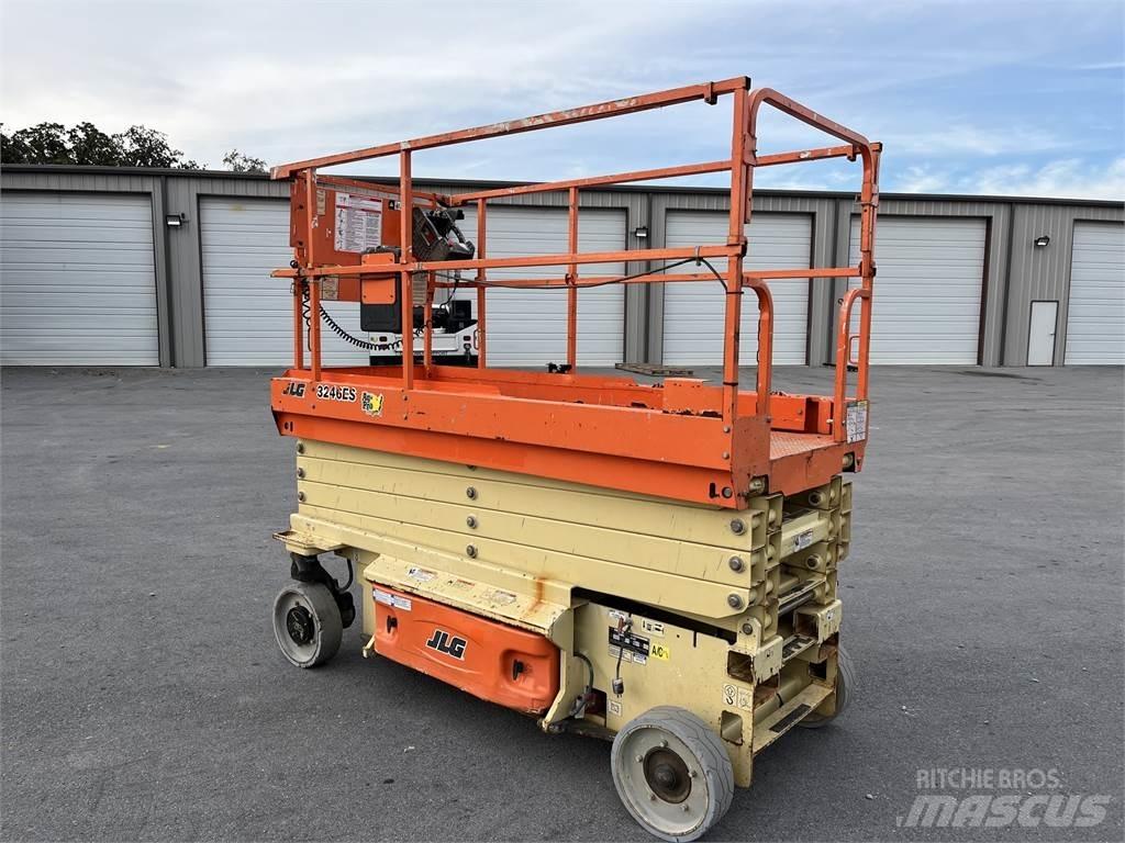 JLG 3246ES Други кранове/вишки