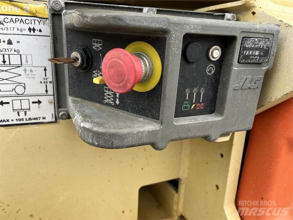 JLG 3246ES Други кранове/вишки