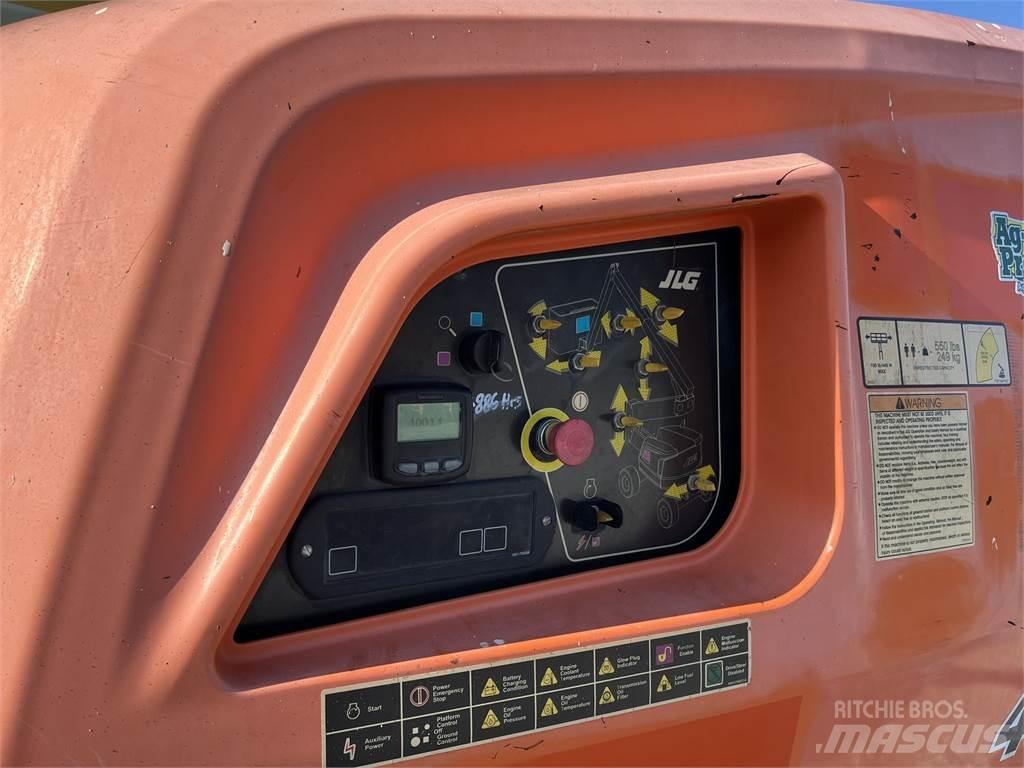 JLG 450AJ Други кранове/вишки