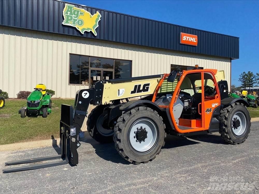 JLG 742 Телескопични товарачи