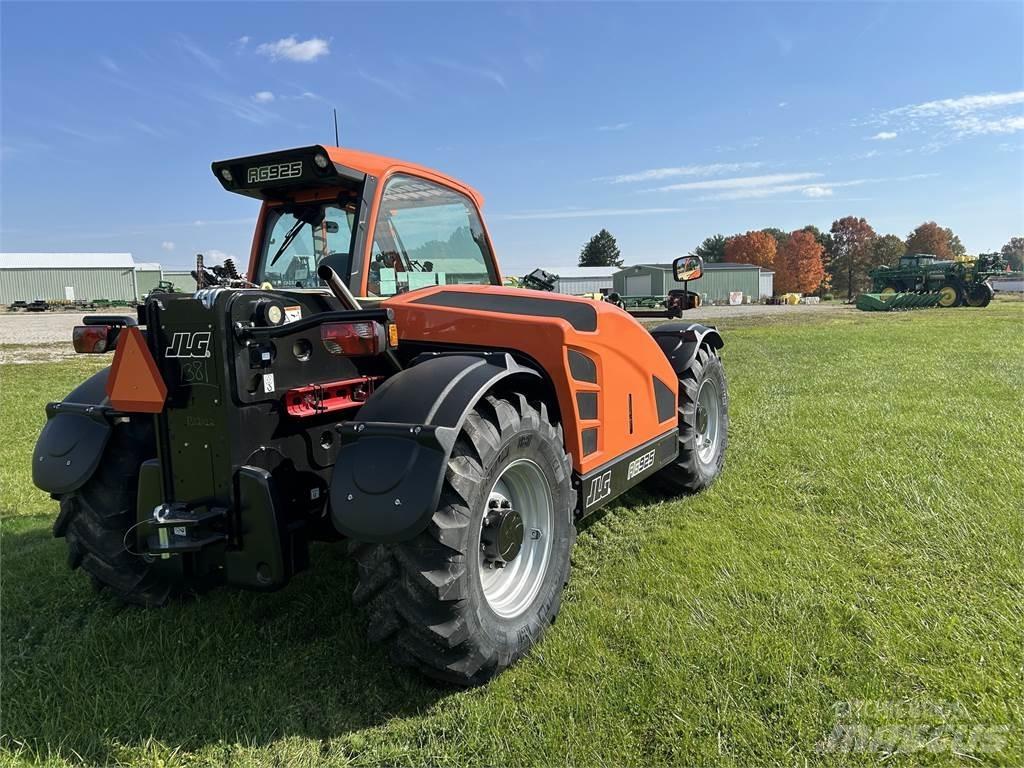 JLG AG925 Телескопични товарачи