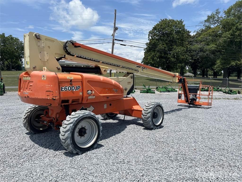 JLG E600JP Други кранове/вишки