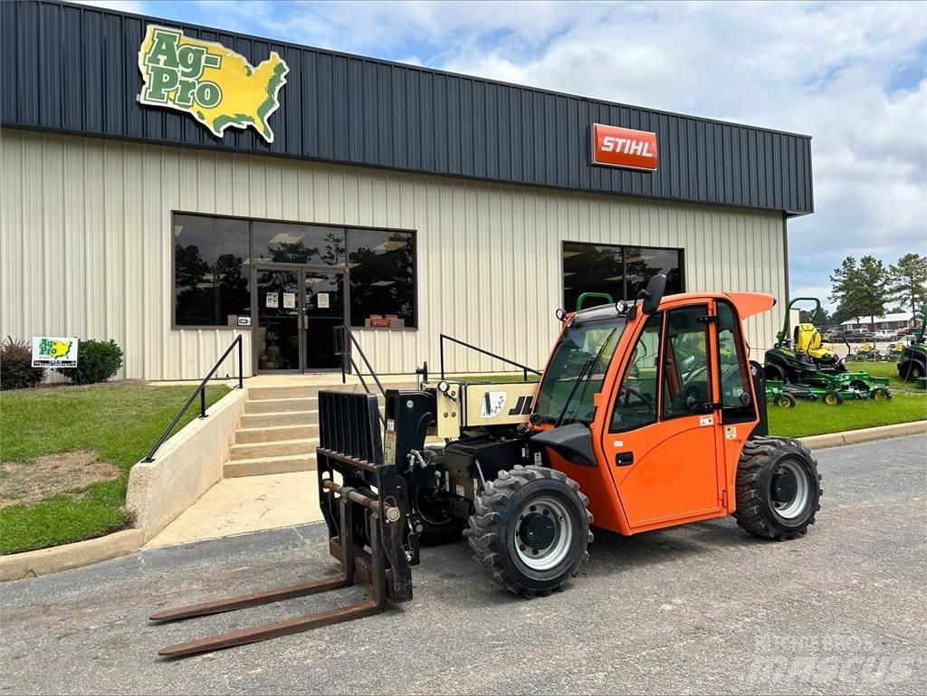 JLG G5-18A Телескопични товарачи