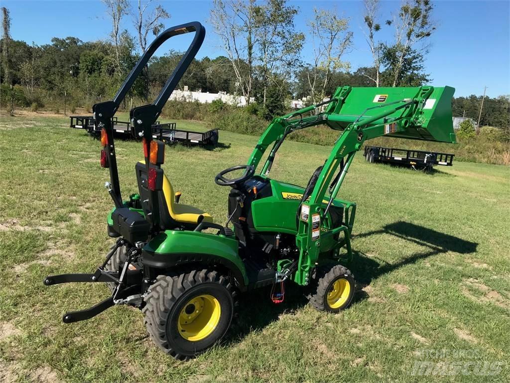 John Deere 1023E Компактни трактори