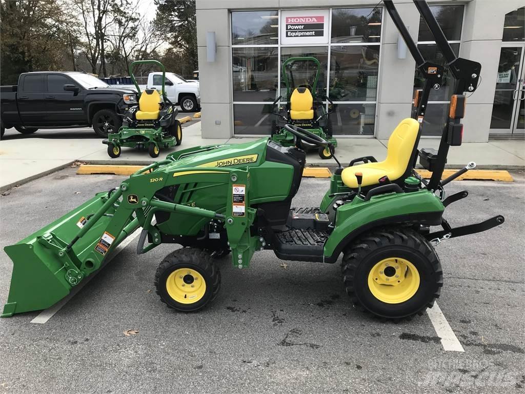 John Deere 1023E Компактни трактори