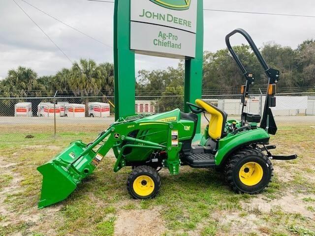 John Deere 1023E Компактни трактори