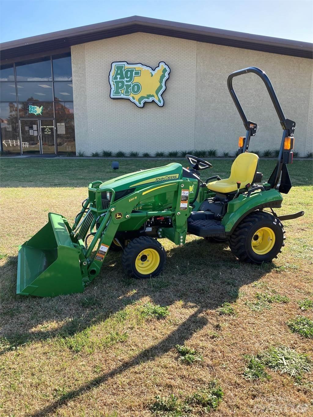 John Deere 1023E Компактни трактори