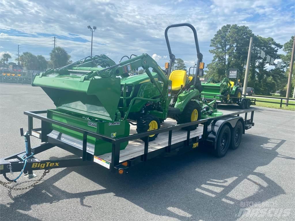 John Deere 1023E Компактни трактори