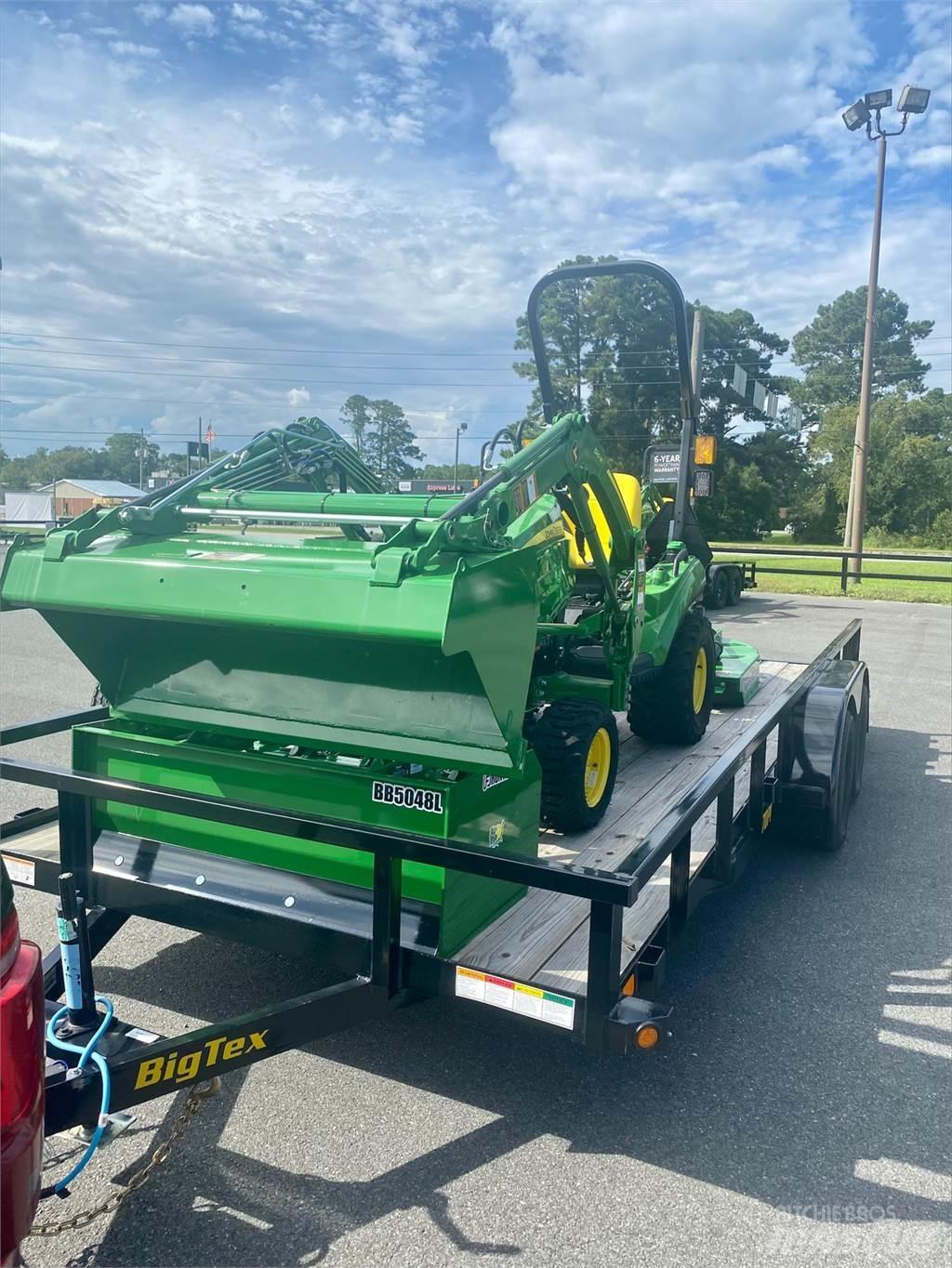 John Deere 1023E Компактни трактори