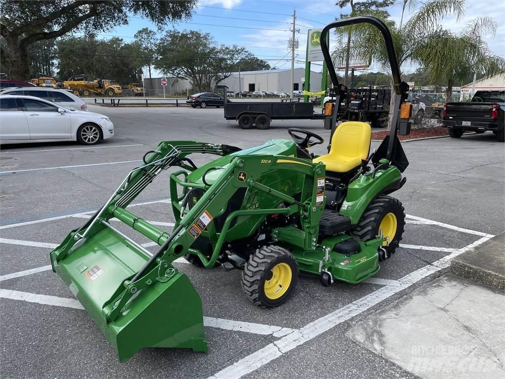 John Deere 1023E Компактни трактори