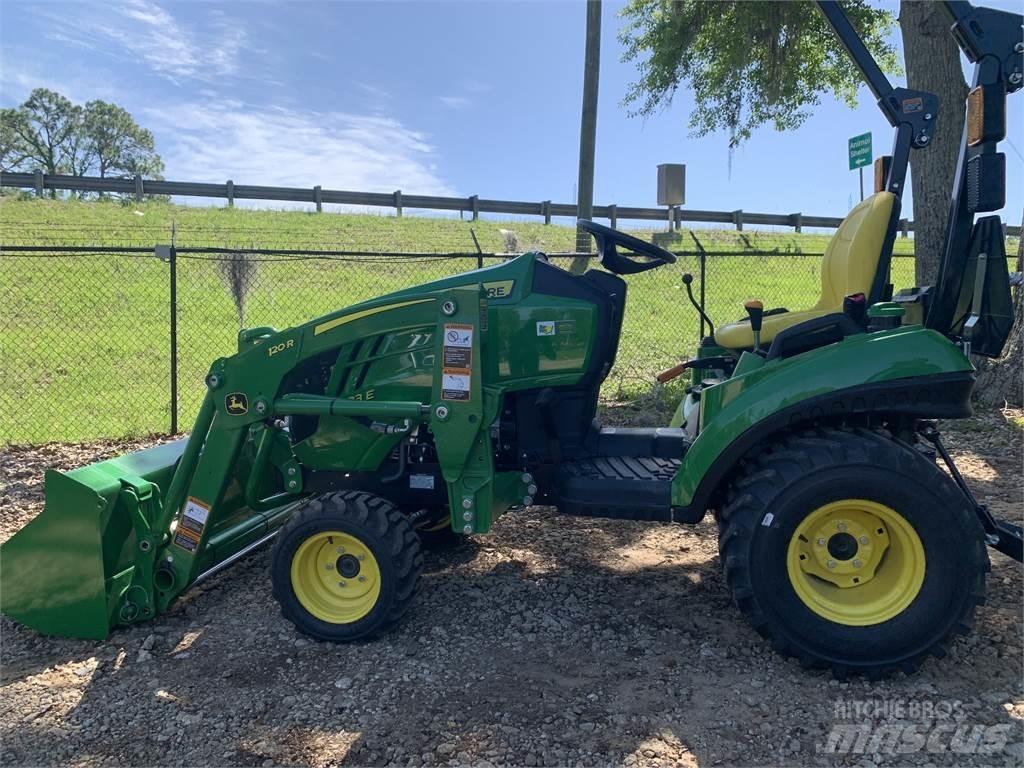 John Deere 1023E Компактни трактори