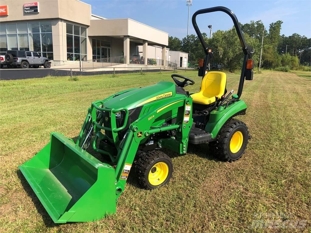 John Deere 1023E Компактни трактори