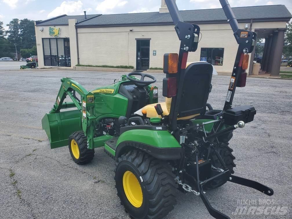 John Deere 1025R Компактни трактори