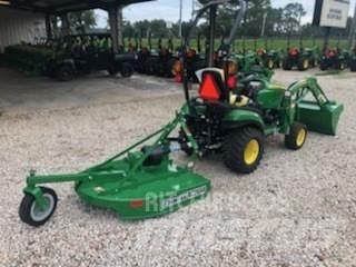 John Deere 1025R Компактни трактори