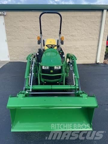 John Deere 1025R Компактни трактори