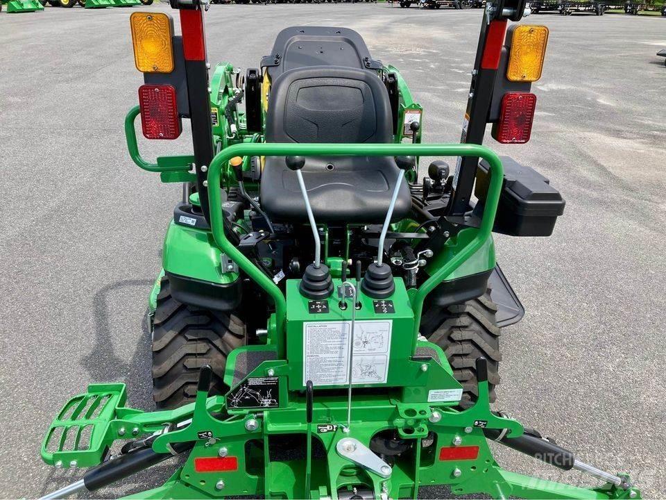 John Deere 1025R Компактни трактори