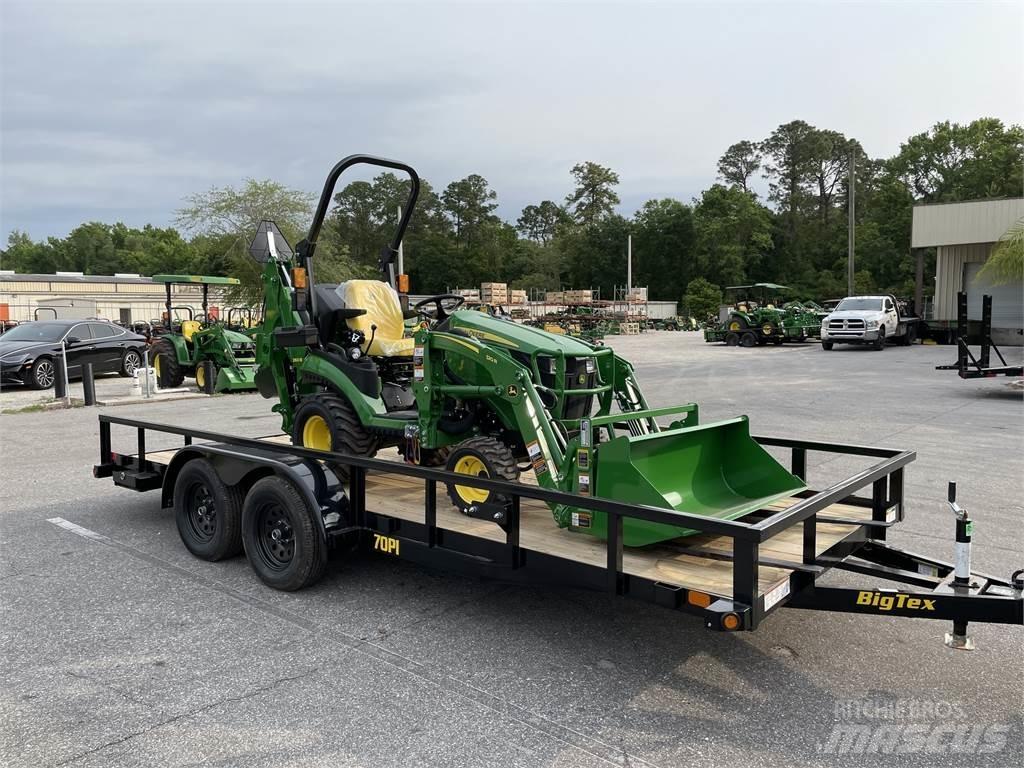 John Deere 1025R Компактни трактори