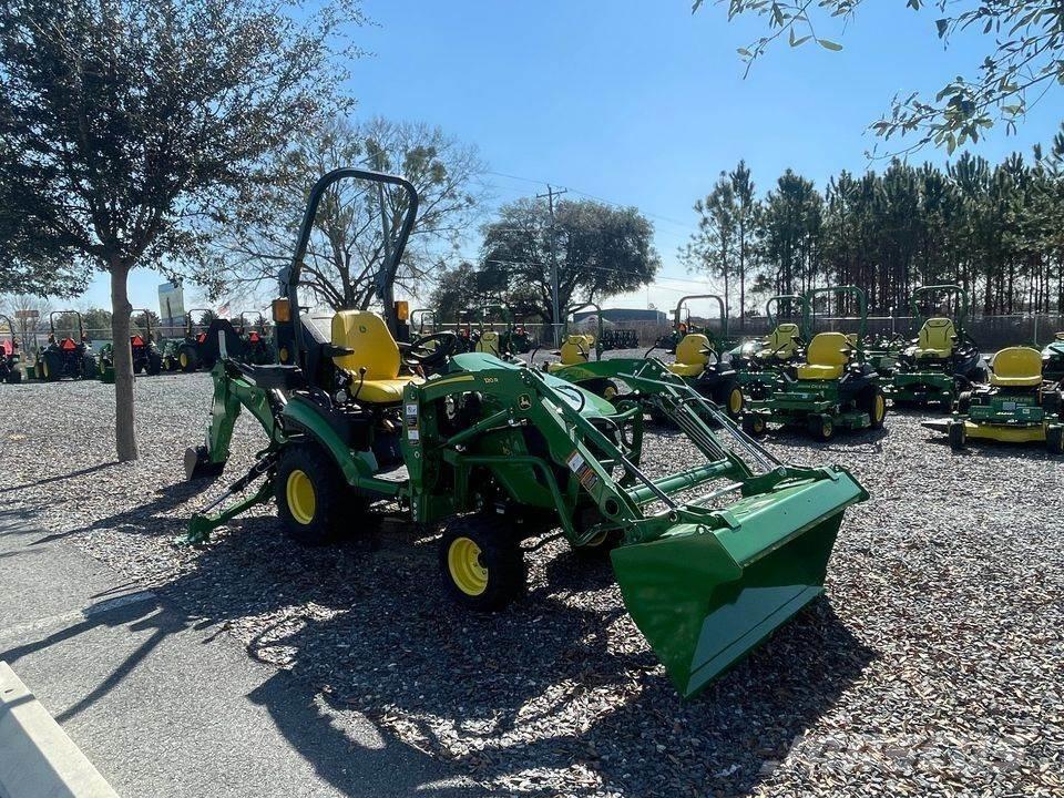 John Deere 1025R Компактни трактори