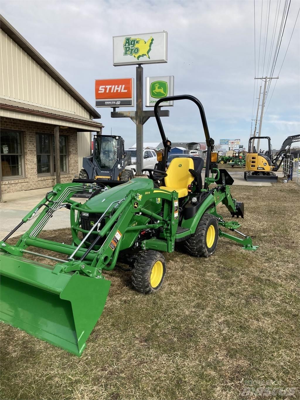 John Deere 1025R Компактни трактори