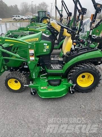 John Deere 1025R Компактни трактори