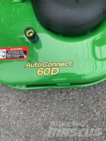 John Deere 1025R Компактни трактори