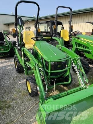 John Deere 1025R Компактни трактори